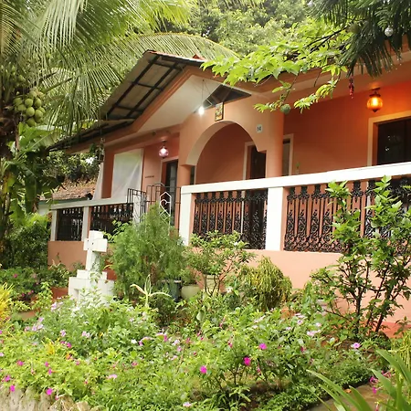 Oyo Home 9289 Portuguese 3 Bhk Villa Vagator